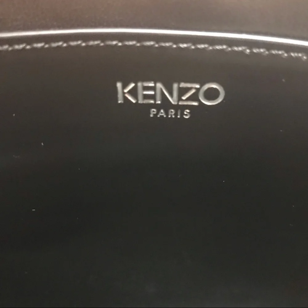 •Kenzo Black Leather Zip Clutch Travel Wallet Organizer